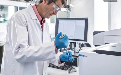 UV Spectrophotometer Uses In Laboratory Analysis: A Complete Overview